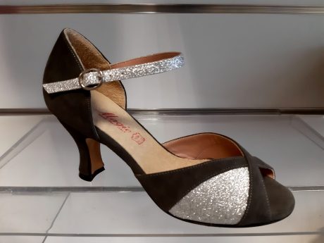 art-437-camoscio-grigio